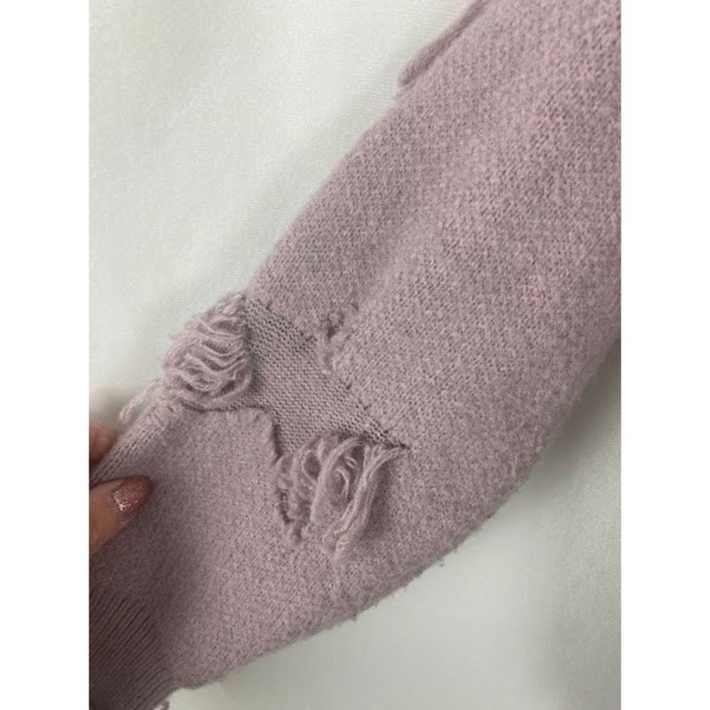 Distressed‎ Lavender Embroidered Pull Over Knit Shabby Chic Long Sleeve Sweater - Picture 3 of 11